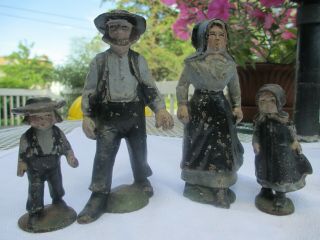 Antique Amish Family Of Four Cast Iron Figures Vintage Toys Circa 1940 