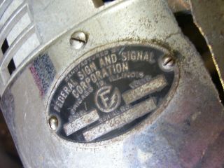 VINTAGE FIRE SIREN BY FEDERAL SIGN & SIGNAL - 12 VOLT - 6