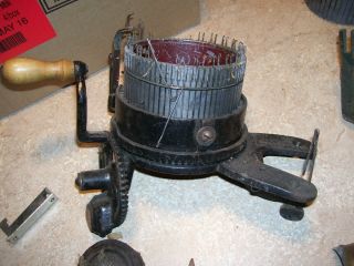 (A) Antique Gearhart ' s 1914 Family Knitter Sock Knitting Machine VERY RARE 7