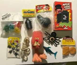 Assorted Vintage 10¢ Gags Novelties Magic Trick Oily Rubber Jigglers Wolverton 2