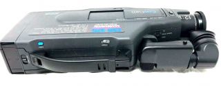 VINTAGE 1993 Magnavox CVR 325 EasyCam VHS HQ Camcorder VIDEO CAMERA 100 4