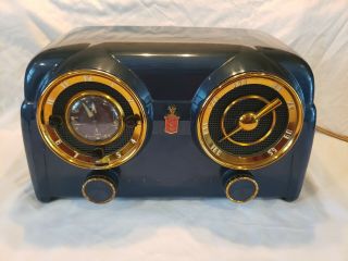 Crosley 11 - 121u Antique Bakelite Tube Radio W Clock 1951 Dashboard Regal Blue