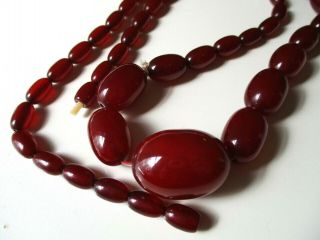 Vintage Art Deco Cherry Amber Bakelite Bead Necklace 63g Needs Re - String 30 "