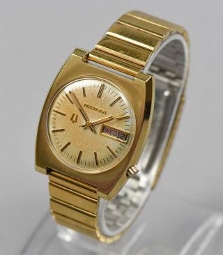 1972 Vintage Accutron 218 Day Date Gold Plated Men 
