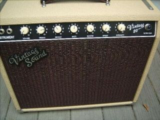 Guitar Amplifier Amp Vintage Sound 20 Reverb 1x12 Combo