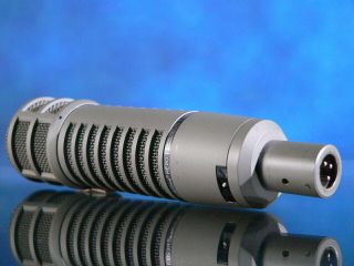 Vintage Electro - Voice RE20 Dynamic Microphone Broadcast w/ Zipper Case XLR 4