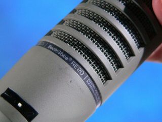 Vintage Electro - Voice RE20 Dynamic Microphone Broadcast w/ Zipper Case XLR 8