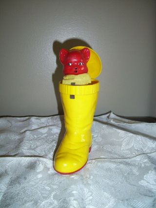 Vintage Knickerbocker Plastic Co Puss N Boots Red And Yellow Pop Up Cat Toy