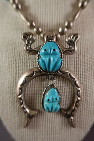 Vintage Navajo or Zuni Signed ML Silver & Turquoise Frog Fetish Necklace 2