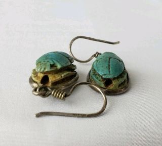 ANCIENT EGYPTIAN FAIENCE SCARAB BEAD EARRINGS AND STRING OF BEADS WITH BRONZE 7