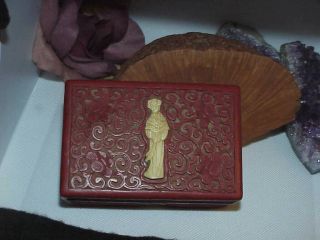 Fine Old Antique Chinese Carved Cinnabar Lacquer Box W/carved Geisha Insert