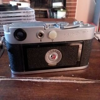 Vintage Leica M3 with strap 5