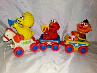 Vintage Sesame Street Tyco Pull Along Train Pre - School Toy Ernie Big Bird Elmo