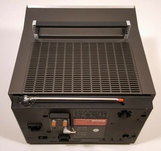 SONY VINTAGE TELEVISION KV - 8000 PORTABLE COLOR TV 1977 TRINITRON ECONOQUICK 6