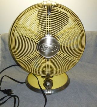 Vintage Hunter 90045.  Oscillating Fan,  Table,  Yellow,  Table Top,  Rockefeller,  Old