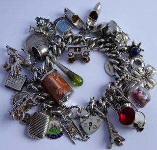 Stunning Vintage Solid Silver Charm Bracelet & 26 Charms.  Rare,  Open,  Move.  95.  8g