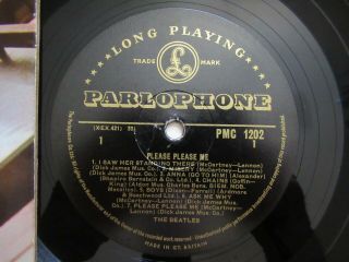Beatles VERY RARE 1963 UK ' PLEASE PLEASE ME ' MONO LP BLACK LABEL / GOLD PRINT 4