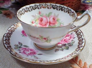 Vintage Collingwoods Bone China England Tea Cup & Saucer Hand Painted Roses