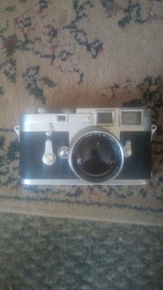 Leica M3 35mm Vintage Rangefinder Film Camera with lense and case 4