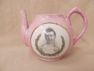 Antique Porcelain Teapot: Queen Wilhelmina Of The Netherlands Holland Portrait