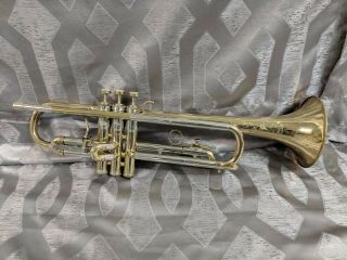 Vintage 1964 The Martin Committee Trumpet with mouthpiece and case 6