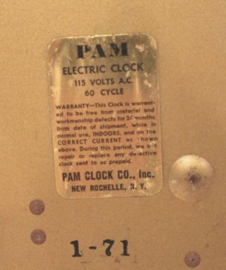 VINTAGE TRAVELERS INSURANCE ADVERTISING VINTAGE CLOCK ELECTRIC P.  A.  M. 6