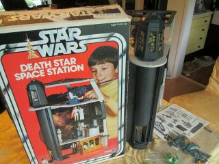 Vintage 1978 Kenner Star Wars Death Star Space Station Playset,  Figures