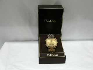 Vtg.  Pulsar Dual Analog Digital Quartz Watch V011 - 506a Goldtone 32mm Wokning Nos