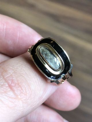 Stunning Antique Georgian 15ct Gold Mourning Ring