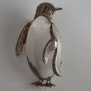 Vintage Trifari Sterling Silver Rhinestone Lucite Jelly Belly Penguin Brooch