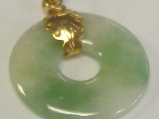 Vintage 18 K Solid Gold Jade Pendant