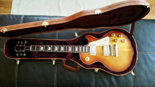 Gibson Les Paul Traditional killer vintage 1950s vibe with case flame top 10