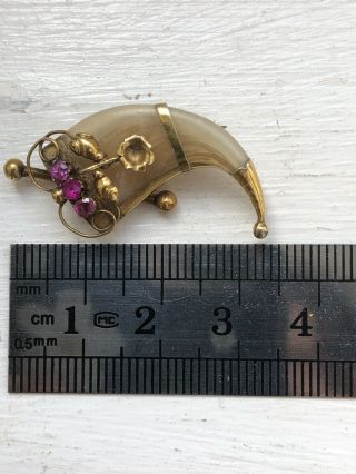 Antique Raj Tiger Claw Shape Gold With 3 Rubies Floral Details Brooch 3
