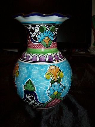 Hernandez Pue.  Mex.  Hand Painted Vase Signed By Artist 6 1/2 In.  Tall