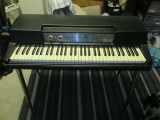 Vintage Wurlitzer 200 Electric Piano Keyboard With Legs And Power Cord 1970 