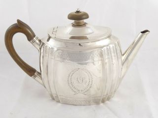 Lovely Antique Victorian Solid Sterling Silver Teapot Edward Hutton 1882 289 G