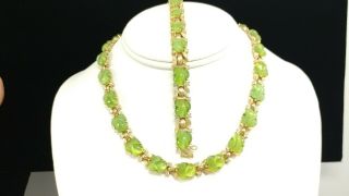 VINTAGE CROWN TRIFARI SIGNED Green Glass Pear Fruit Link Bracelet Necklace SET 2