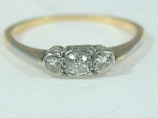 Antique Victorian 18ct Gold Old Cut Diamond Trilogy Ring Circa 1890