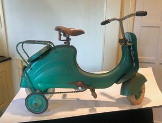 Ferbedo Pedal Scooter / Car - Vintage,  Vespa,  Rare,  1950s