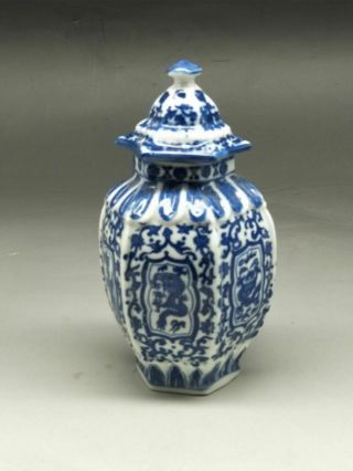 Exquisite Old Chinese Blue And White Porcelain Dragon Vase W Qianlong Mark Yr
