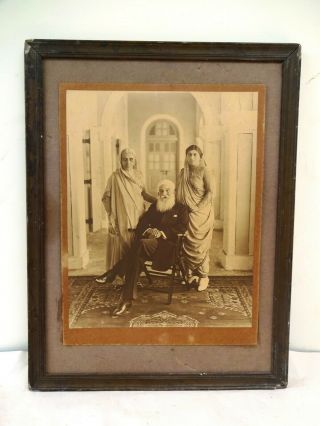 Vintage Photograph Of Old Parsi Husband & Wife Couple With Younger Daughter F