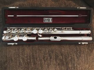 Vintage 1951 William S.  Haynes Co.  Solid Silver French Model Flute