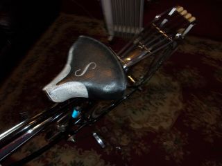 ANTIQUE,  VINTAGE,  SCHWINN,  JAGUAR,  PANTHER,  PHANTOM,  TANK BIKE,  26 