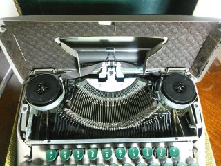Vintage Smith Corona Silent Portable Gray Typewriter With Case 1950 ' s 1953 7