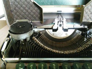 Vintage Smith Corona Silent Portable Gray Typewriter With Case 1950 ' s 1953 8
