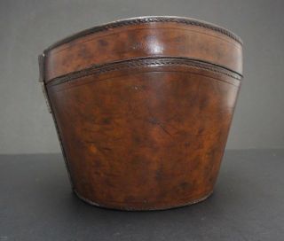 Gentleman ' s English Antique Leather Bucket Top Hat Hatbox 4