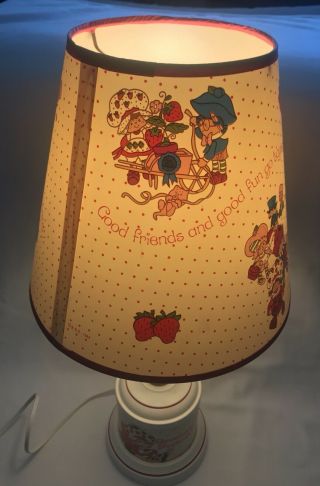 Vintage Strawberry Shortcake Desktop Lamp With Shade 4