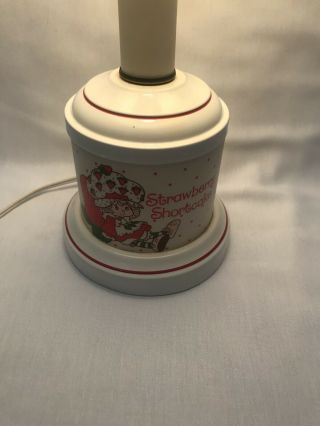 Vintage Strawberry Shortcake Desktop Lamp With Shade 5