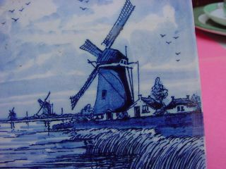 VINTAGE HANDPAINTED DELFTS CERAMIC TILE WITH WINDMILL SCENE 2