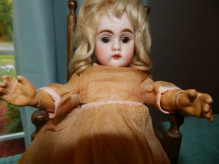 Antique German Kestner Doll 10 Inches Exceptionally Pretty